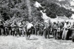 Δυτική Μακεδονία, νεοσύλλεκτοι του ΔΣΕ στο πλαίσιο συγκρότησης νέας ταξιαρχίας, 21 Ιουνίου 1949. Αθήνα, Αρχείο Σύγχρονης Κοινωνικής Ιστορίας.